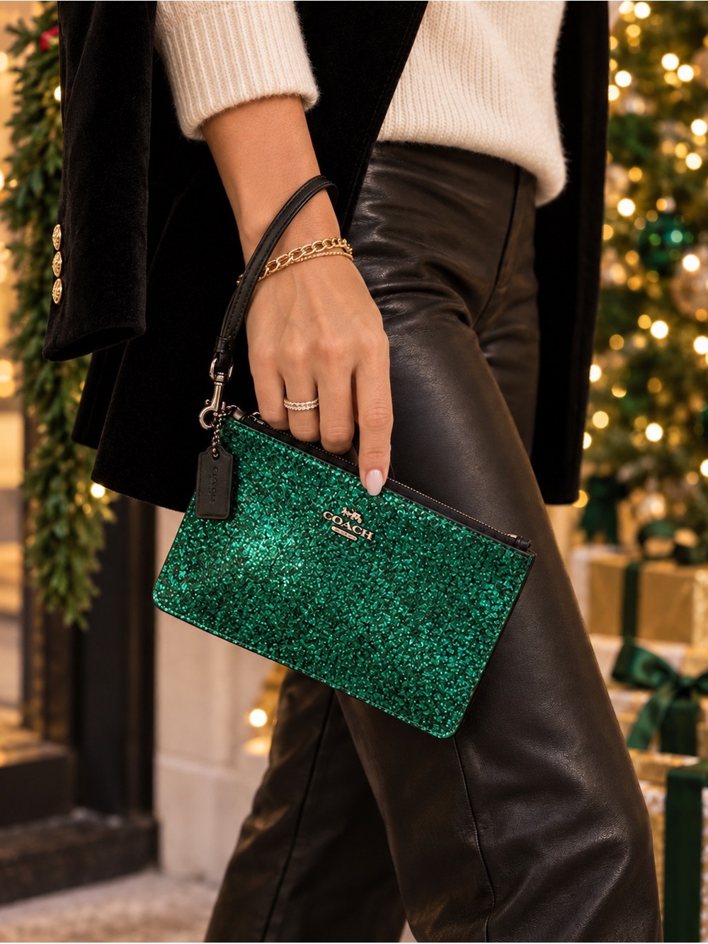 Coach 77964B Emerald Green Glitter Wristlet Black Leather NWOT